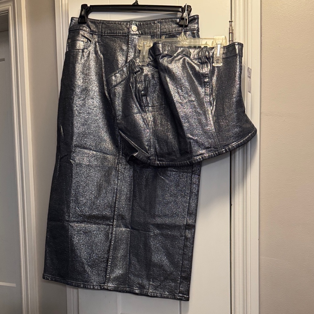 GAP Silver Pencil Skirt